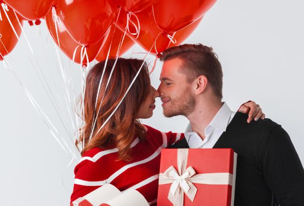 De Ultieme Valentijnsgids 2026: Romantische & Intieme Cadeaus voor Koppels